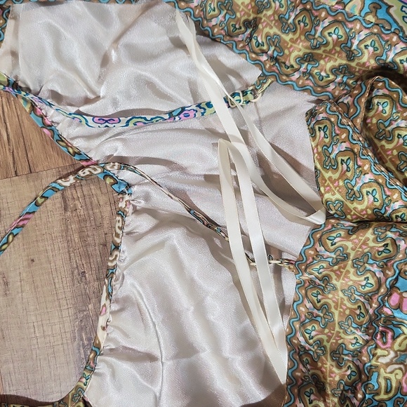 NICOLE by NICOLE MILLER 100% Silk Floral Paisley Criss-Cross Maxi Dress - Picture 10 of 16